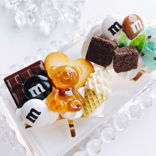 チョコミントパフェのポニーフック フェイクスイーツ スイーツデコ