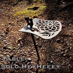 [ラスト1枚]焚き火サイドペグテーブル　LC Table solo Hey Heeey 1枚目の画像