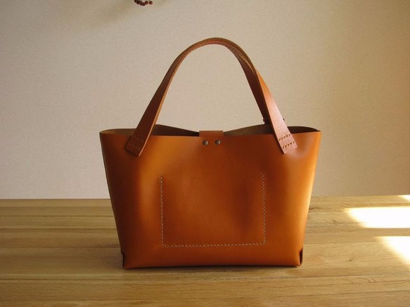 簡約迷你真皮托特包 第4張的照片