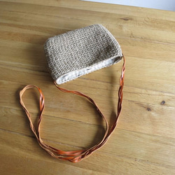 革ショルダーの麻ポシェット 9枚目の画像