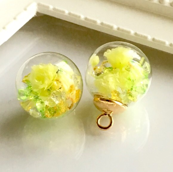 ガラスボール×ピアス lemon yellow 3枚目の画像