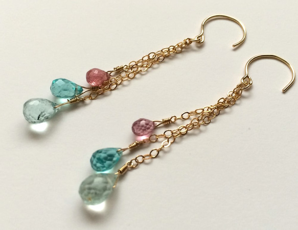 14kgf 雫型が綺麗な三連ゆらゆらピアス ピアス（フック・チェーン） 月  