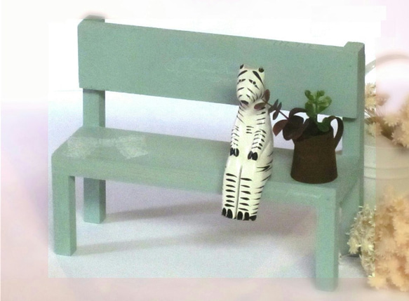 木製ミニベンチ　雑貨飾り用椅子　ペペルマント 1枚目の画像
