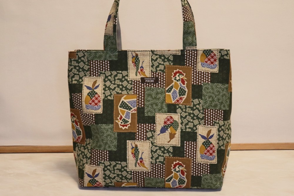 トートバッグ（和柄 鶏と和柄パッチワーク）