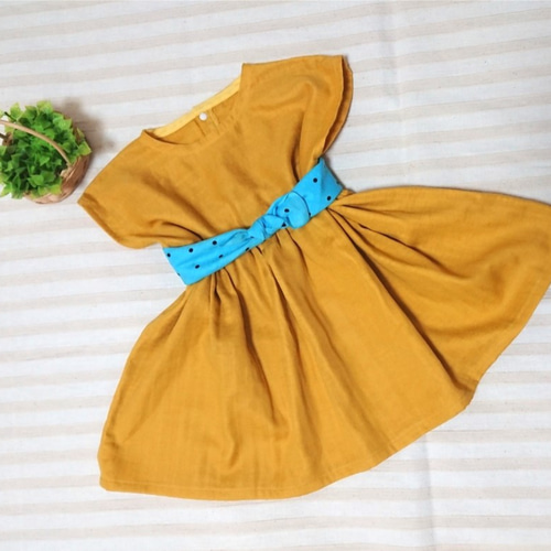 ❤Wガーゼワンピース ❤マスタード90～100 ヘアバンド付き ベビー服