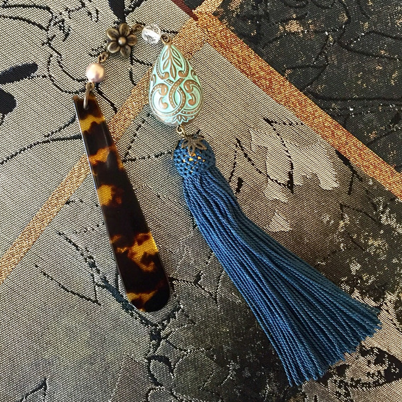再販＊正絹タッセルの帯飾り（鉄紺） 1枚目の画像