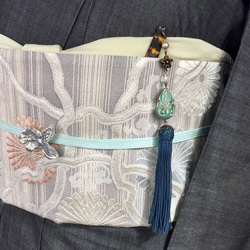 再販＊正絹タッセルの帯飾り（鉄紺） 2枚目の画像