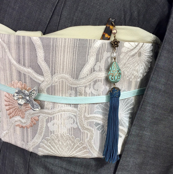 再販＊正絹タッセルの帯飾り（鉄紺） 2枚目の画像