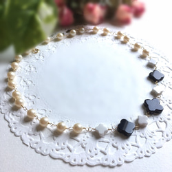 オニキスとパールのflower necklace 送料無料 2枚目の画像