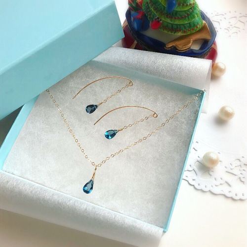 ローマングラスとロンドンブルートパーズ　14kgf　天然石ピアス/イヤリング Supple（ロンドンブルートパーズピアス）14kgf | M'skyy