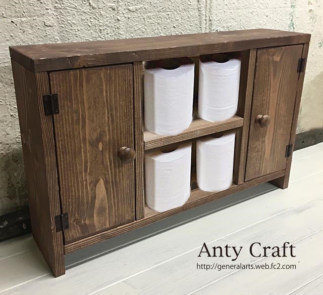 【サイズオーダー可】【引取可能】無垢材　縦型のトイレ収納棚 目隠し扉付で便利！ サイズオーダー可】【引取可能】無垢材 縦型のトイレ収納棚 目隠し扉付