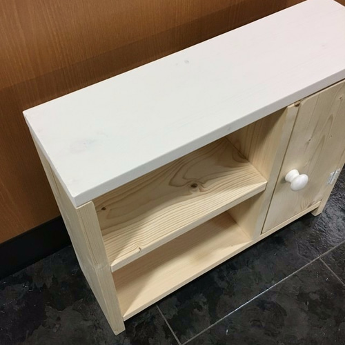 サイズオーダー可】【引取可能】無垢材 目隠し扉がついた！トイレ収納