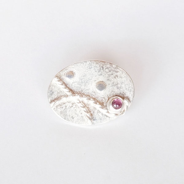 ロードライトガーネット・シルバーブローチ