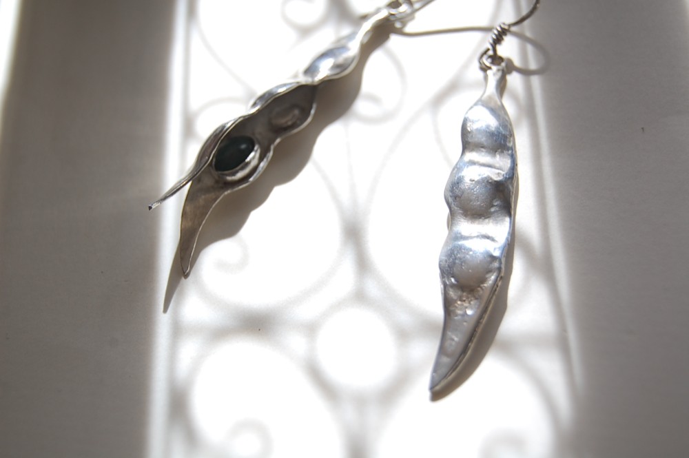 えんどう豆のピアス［SILVER950］