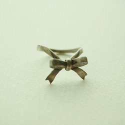 リボンの指輪 [SILVER950] 2枚目の画像