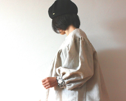 HOUSE OF LOTUS リネンブラウス　刺子　刺繍入り　　インド製 HOUSE OF LOTUS リネンブラウス 刺子 刺繍入り インド製