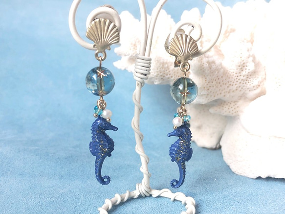 ◎海洋シリーズ◎青い海のタツノオトシゴのイヤリング イヤリング