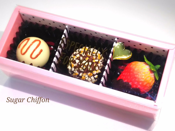 【送料無料】 ３種のチョコレートのマグネット♡ 3枚目の画像