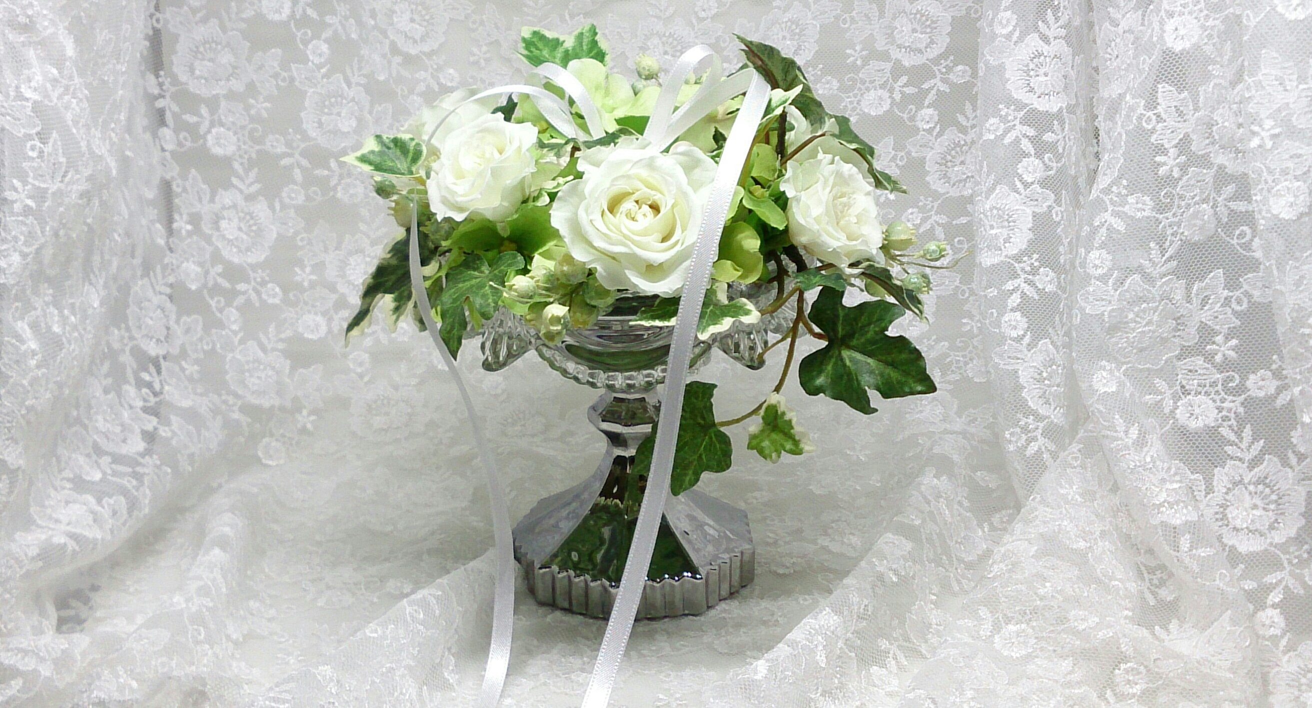 Fleurason（フルレゾン）　　　　　　　　　　　　　　バラ咲き誇るリングピロー