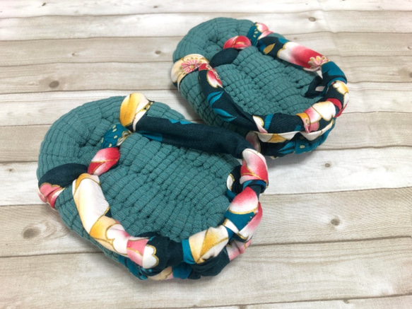 在庫処分 五本指足半 グリーン スリッパ・ルームシューズ イネス 通販