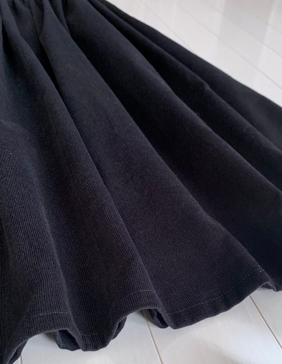 コーデュロイのギャザースカート ブラック 7枚目の画像
