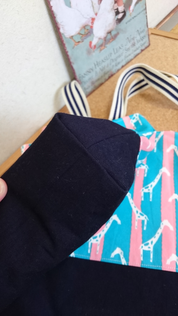 【裏地つき】スマートきりん＊ブルーピンクのシューズ袋、上履き袋 3枚目の画像