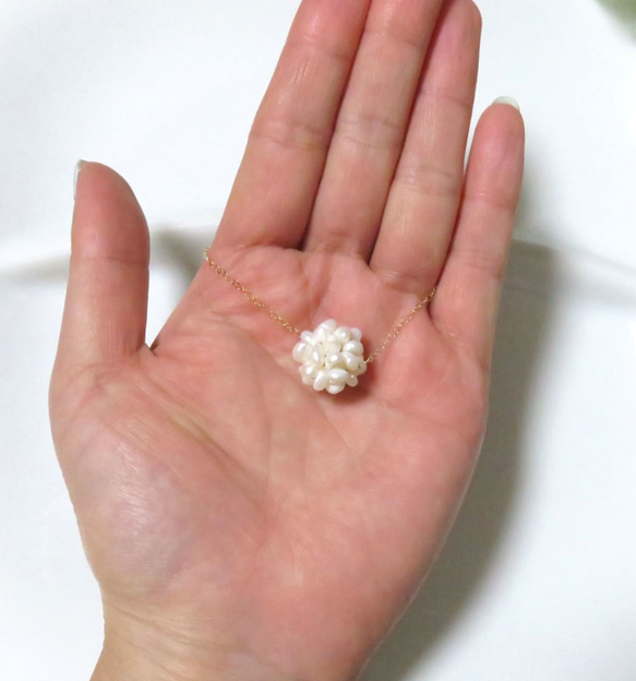 お花のような真珠ボール　ペンダント　白淡水パールMN1215-013 5枚目の画像