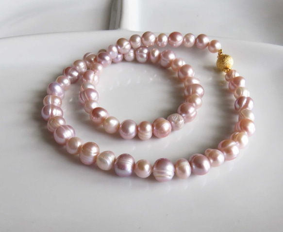 ピンク・ラベンダー色のネックレス 淡水パール・真珠 MN0517-002 3枚目の画像