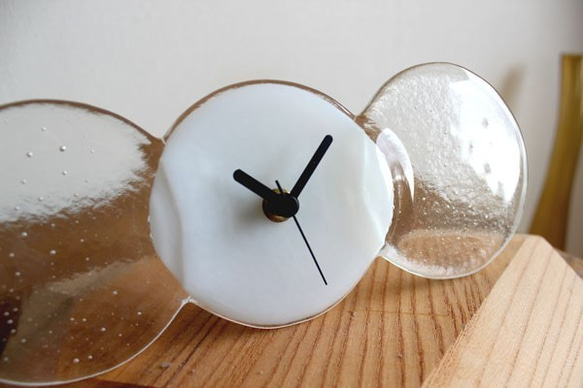ガラスの壁掛け時計 Simple3 （クリアー×ホワイト）ギフトにもおすすめ 6枚目の画像
