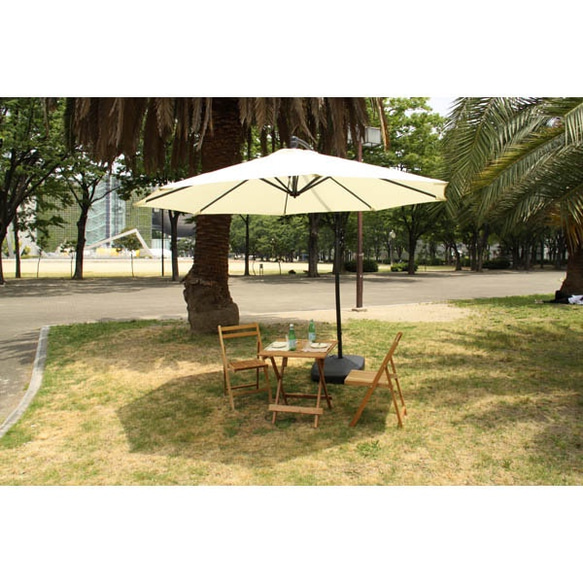 約半額！アウトドア ガーデンパラソル（RKC-529NA、RKC-529GR）おしゃれでBBQや庭のガーデンに人気！ 7枚目の画像