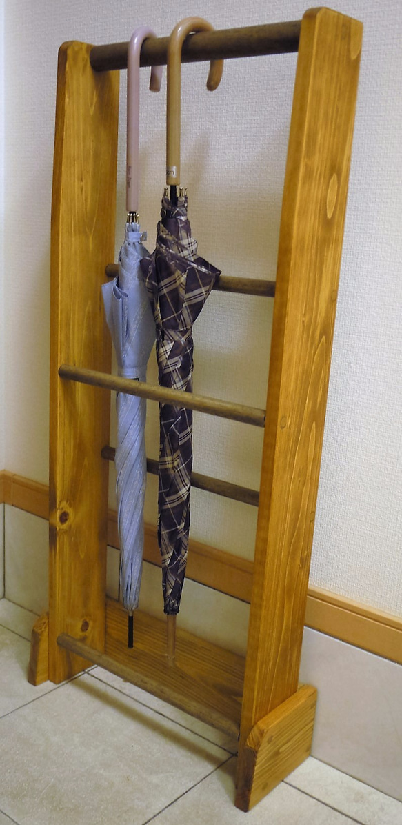 木製 ヒノキの傘立て 屋内用 3枚目の画像
