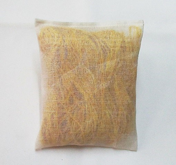 黄金姫の入浴用品　シルク袋入り 1枚目の画像