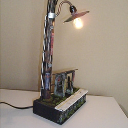 レトロ電柱ランプ（寂れた駅） 5枚目の画像