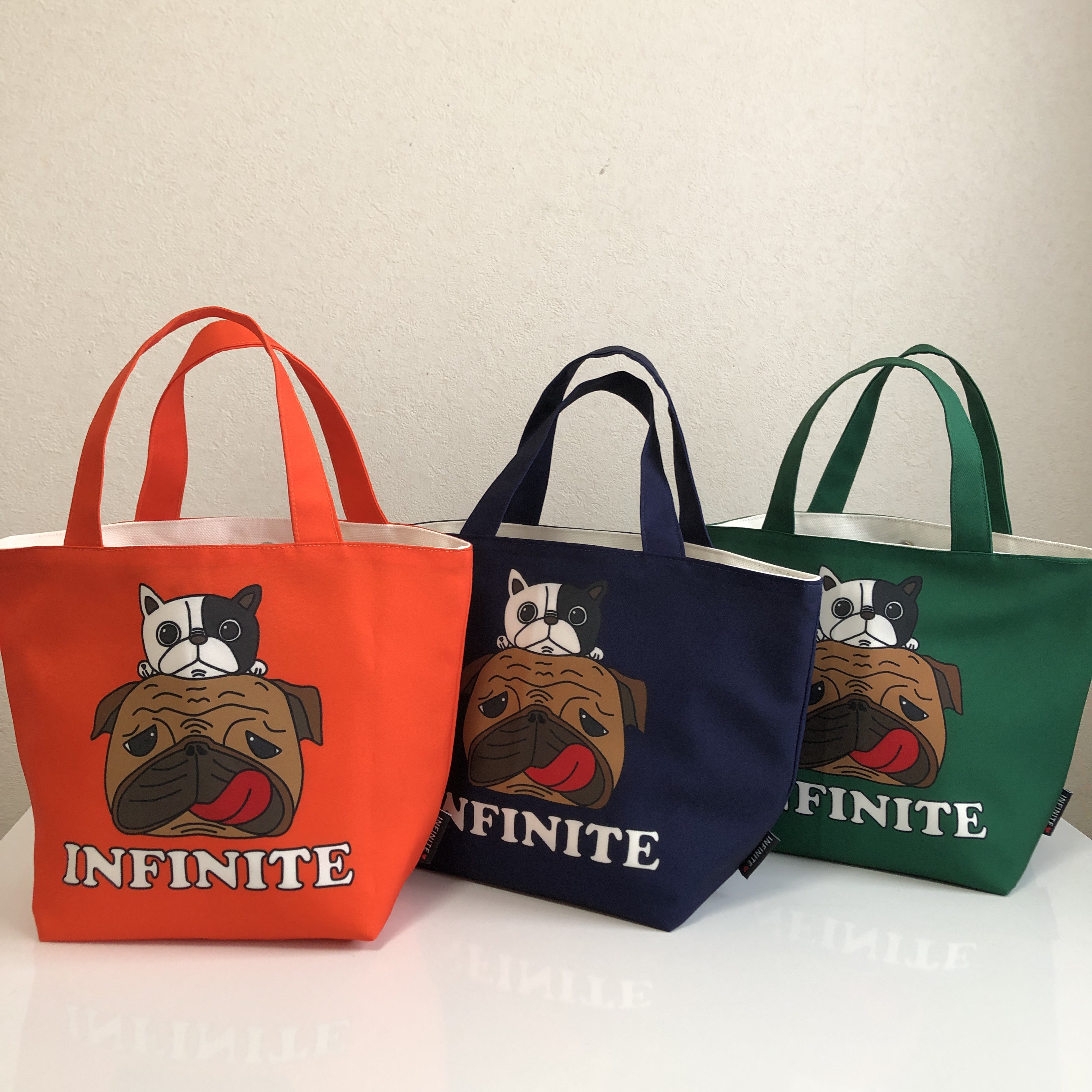 インフィニットオリジナル　ラウンドバッグ