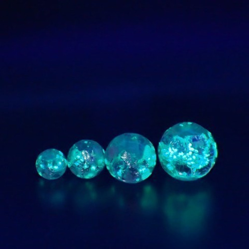 ☆夜光ホタルガラス☆丸玉☆8mm・10mm☆全8色☆どれでもより