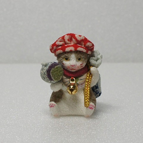 招き子猫　古布縮緬　ハンドメイド　手作り Yahoo!オークション - ハンドメイド 手作り 縮緬 ちりめん 古布 猫 お