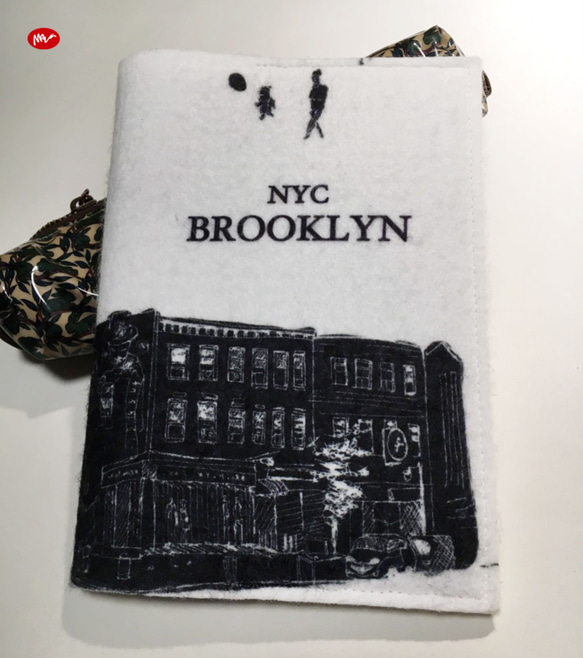 Originalフェルト素材ブックカバー「BROOKLYN」 2枚目の画像