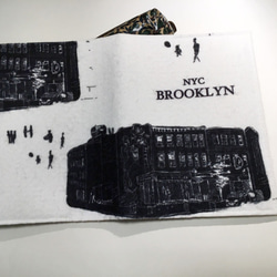 Originalフェルト素材ブックカバー「BROOKLYN」 1枚目の画像