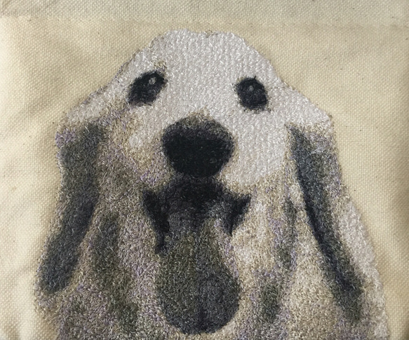 オーダー事例❤︎愛犬の刺繍ポーチ 2枚目の画像