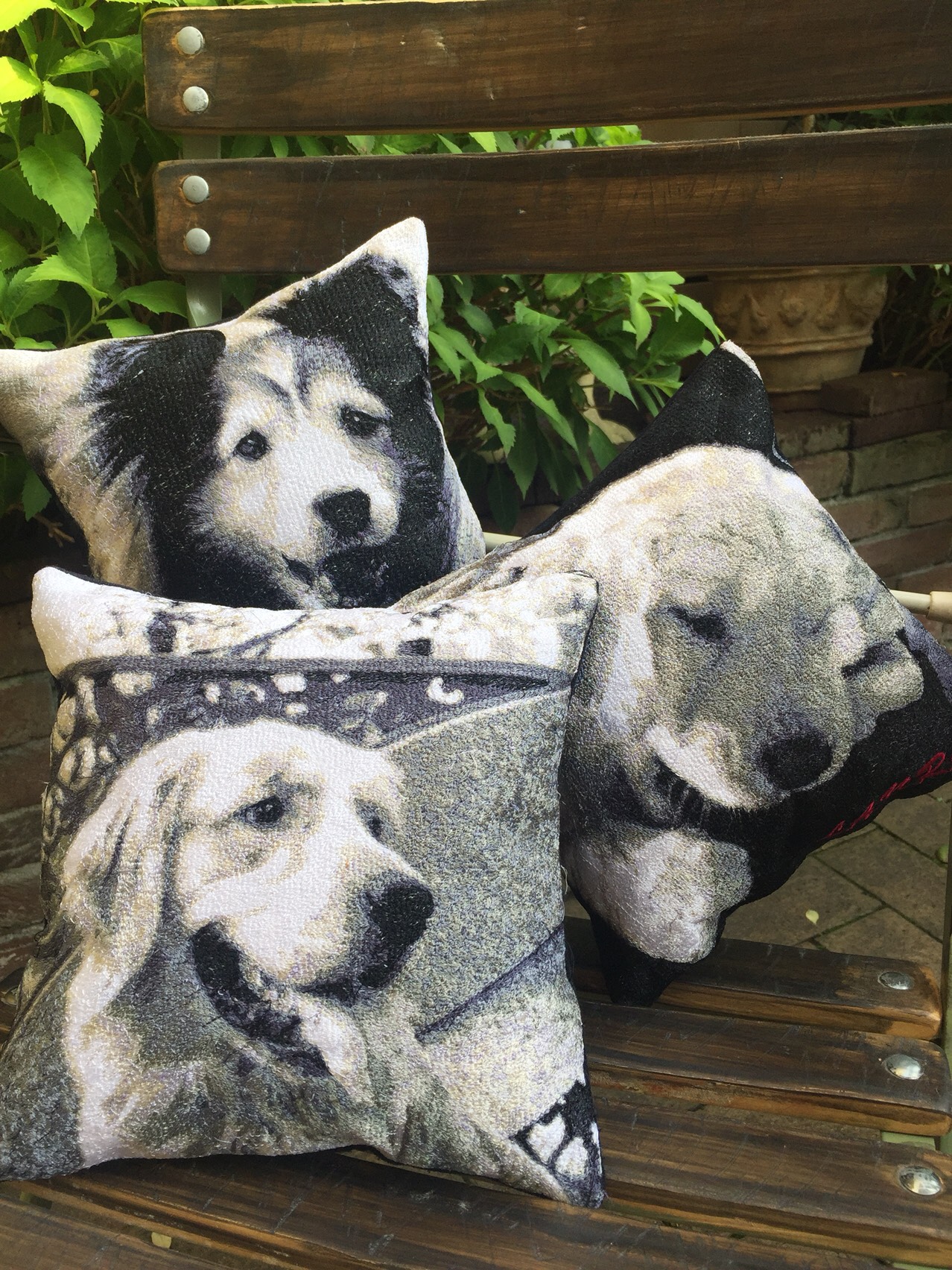オーダメイド】可愛さそのまま全面刺繍クッション クッション