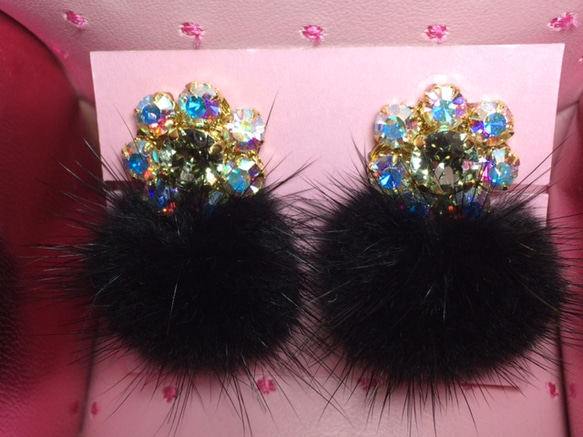 minkfur earrings ~black~ 2枚目の画像