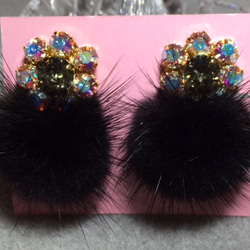 minkfur earrings ~black~ 3枚目の画像