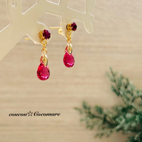 スワロフスキーとキュービックジルコニアのドロップピアス【ルビー