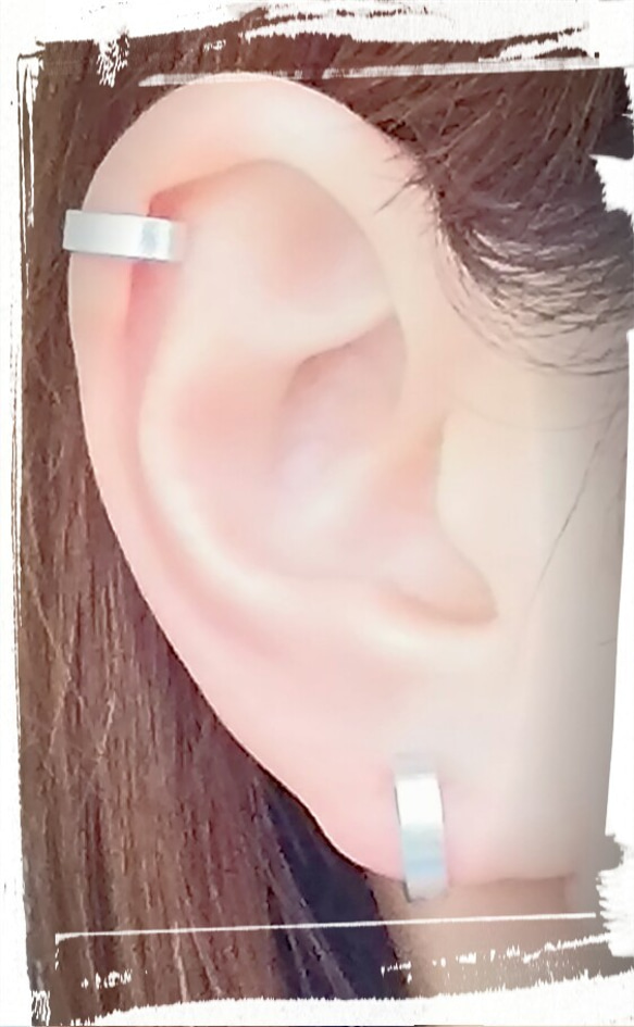 〈軽い〉〈痛くない〉〈挟めるだけ〉2wayシルバーフラットリングイヤリング・イヤーカフpt.2(両耳用)(調節可能) 8枚目の画像