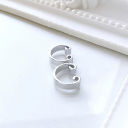 〈軽い〉〈痛くない〉〈挟めるだけ〉2wayシルバーフラットリングイヤリング・イヤーカフpt.2(両耳用)(調節可能) 4枚目の画像