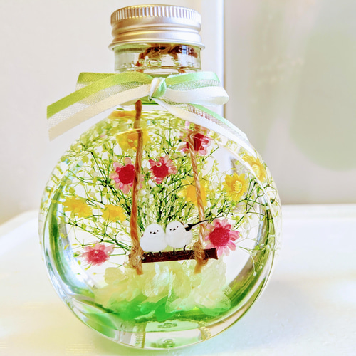 プレゼントに人気 『シマエナガちゃん』のハーバリウム オリジナル