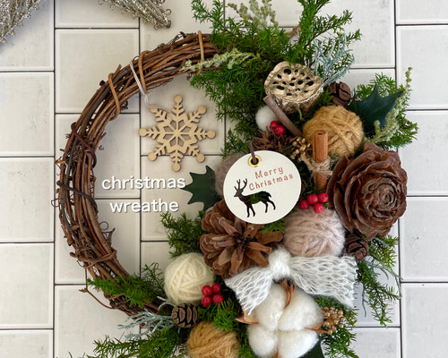 再販×28】人気‼︎選べる木タグ クリスマスリース 静かな森に雪が降る