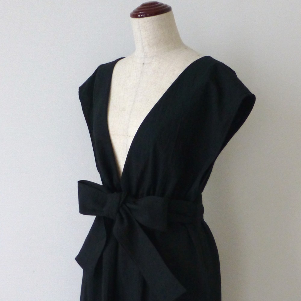 ★再販★ 　深Vネックゆったりリボン付きマキシワンピース　～コットン ブラック～