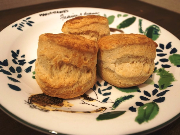 お食事スコーン【チーズ味】 1枚目の画像