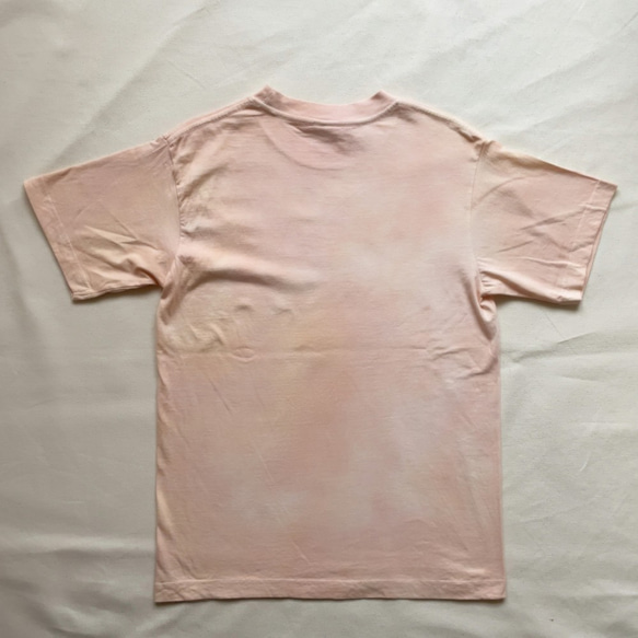 送料無料 "朝靄に包まれて" オーガニックコットン使用　泥染Tシャツ　絞り染め 3枚目の画像